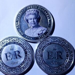 Silver Commemorative Coin Set